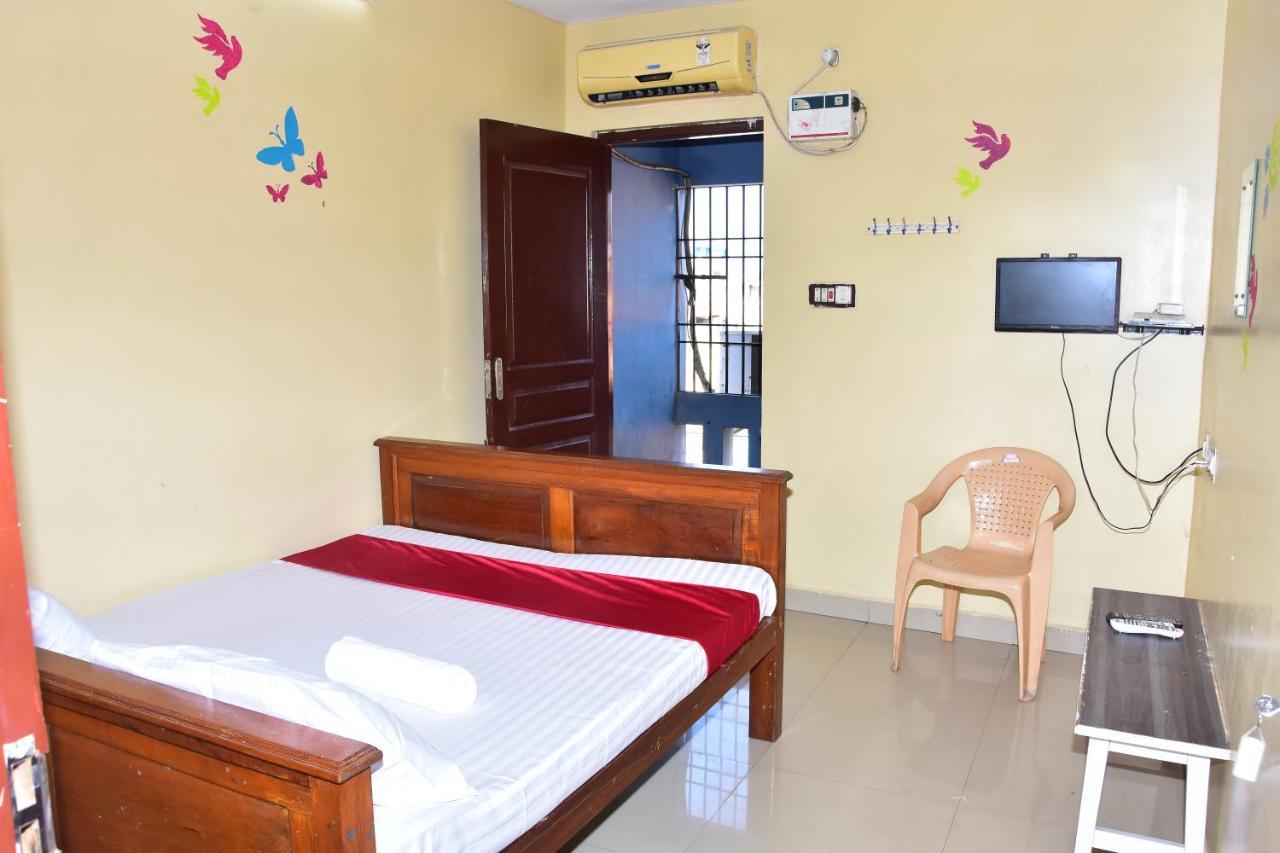 Sri Krishna Guest House Puducherry Zewnętrze zdjęcie